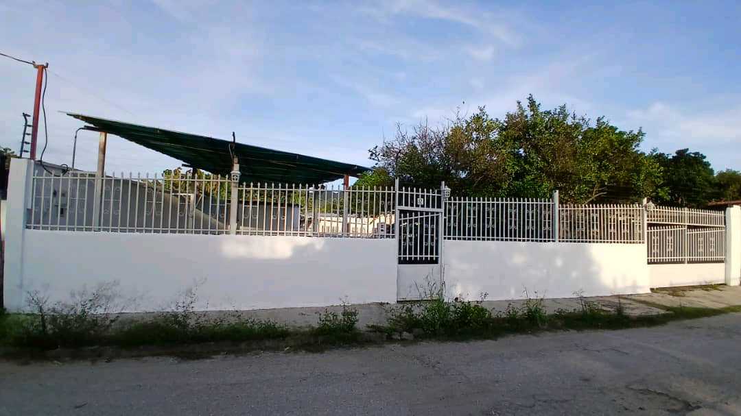 CASA CON GALPÓN Y PISCINA EN VENTA EN CARDONAL, GUACARA CRCB-9494526 - Foto 1