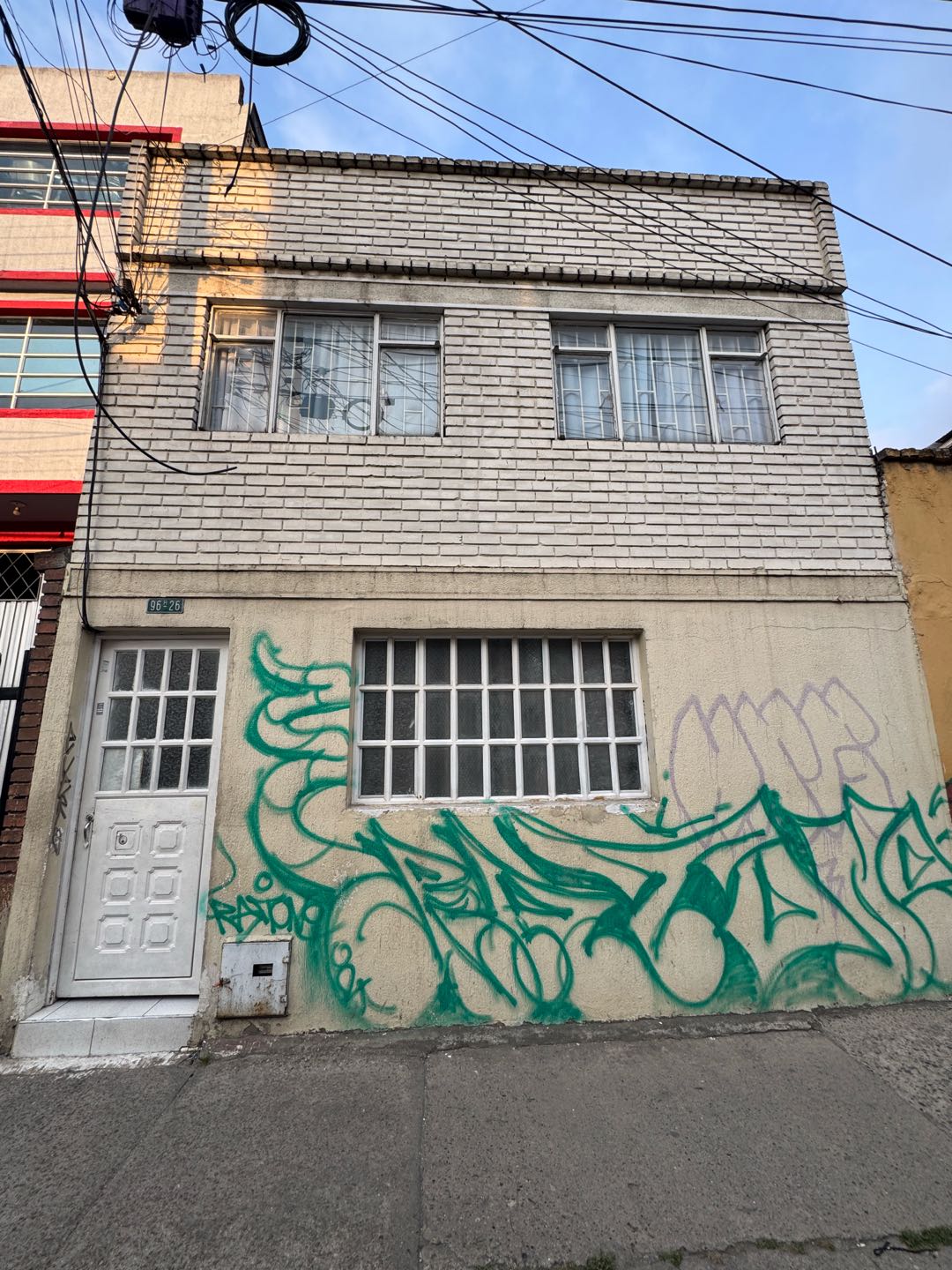 Casa con lote de 7x47