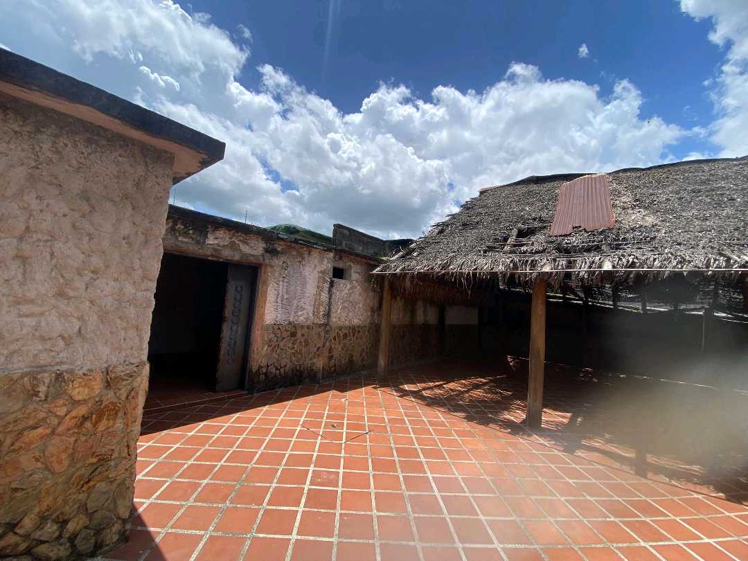 Casa con terreno Centro Tinaquillo TU-9363995 - Foto 4