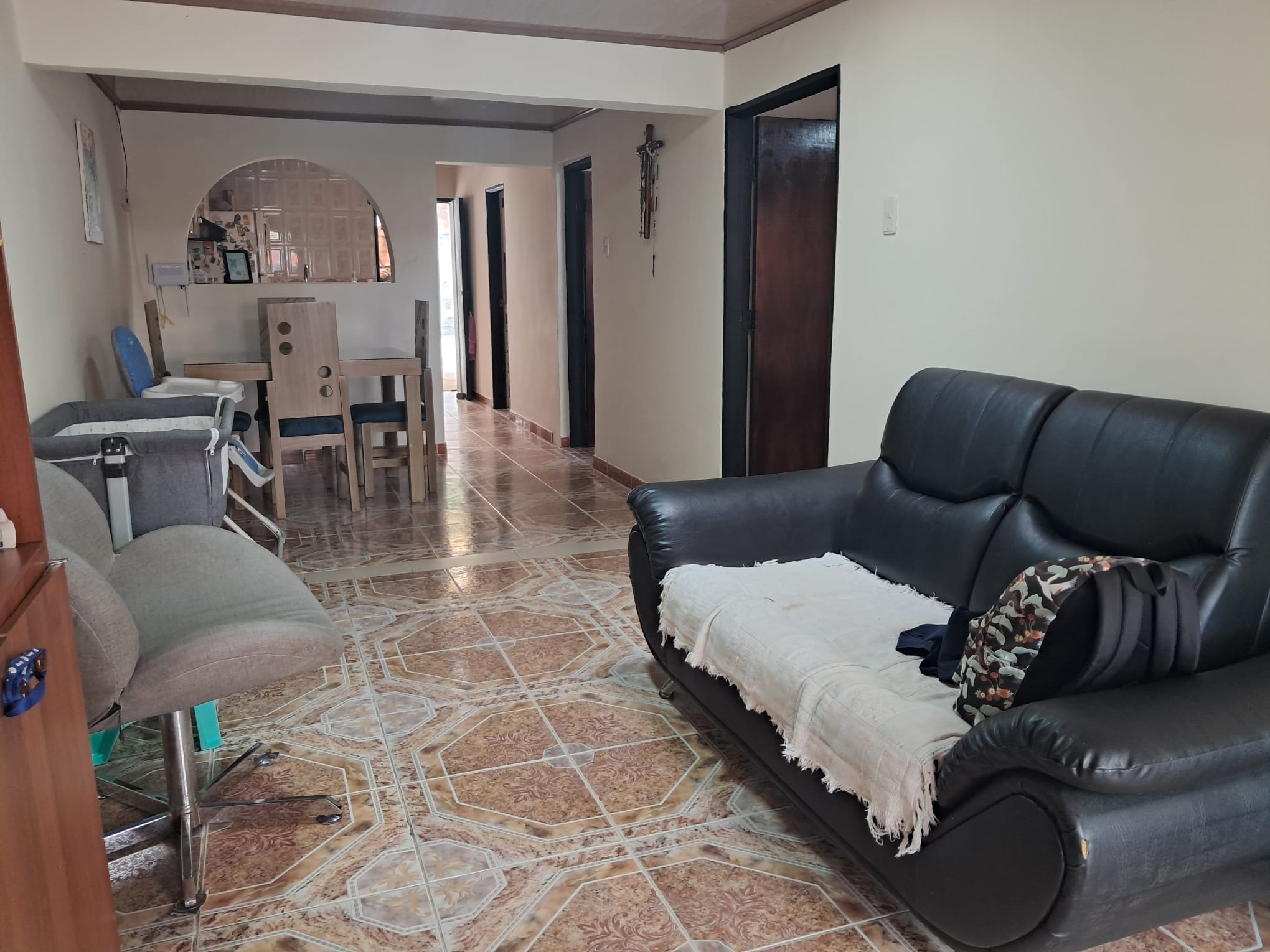 Casa de 2 habitaciones en venta en La Virginia
