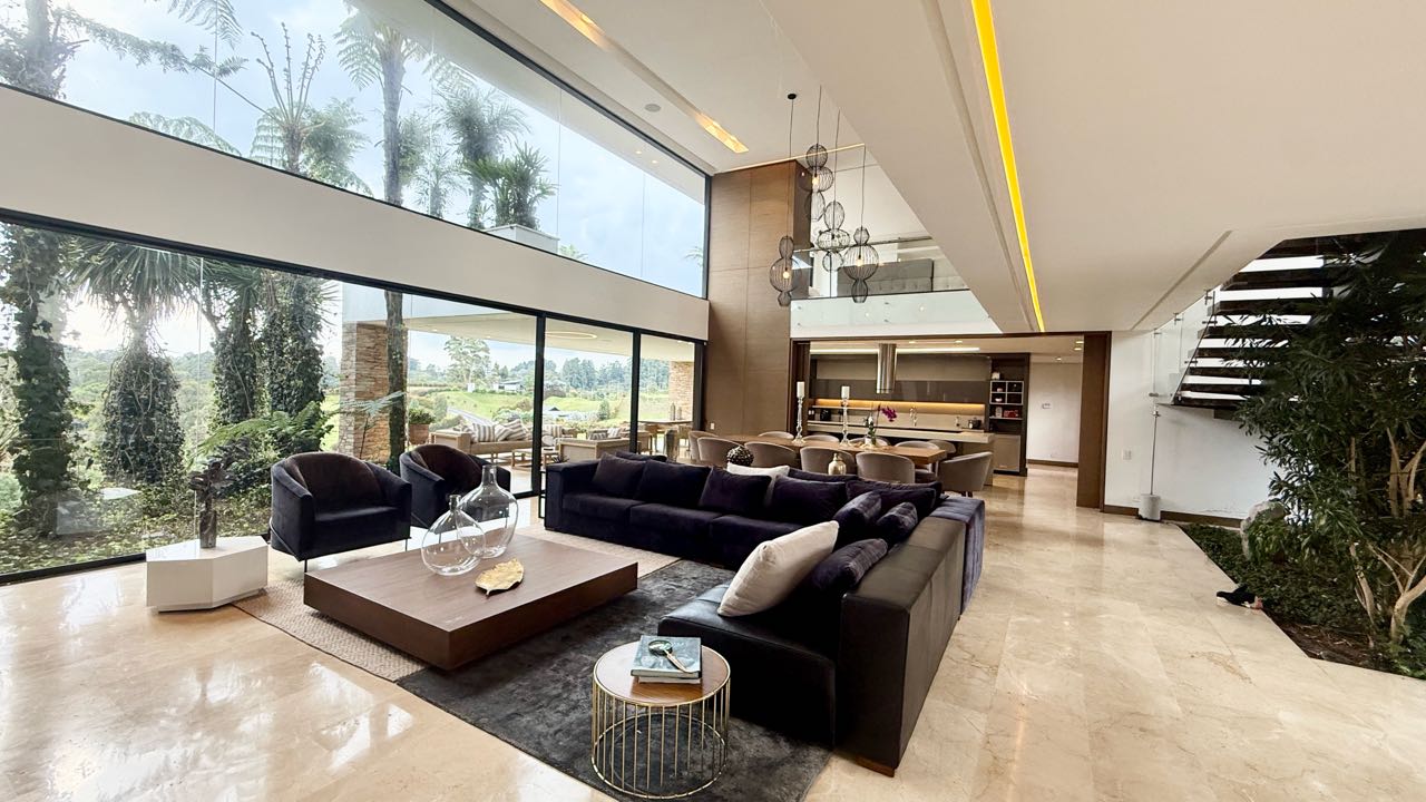 Casa de lujo en venta en El Alto de Las Palmas, Envigado