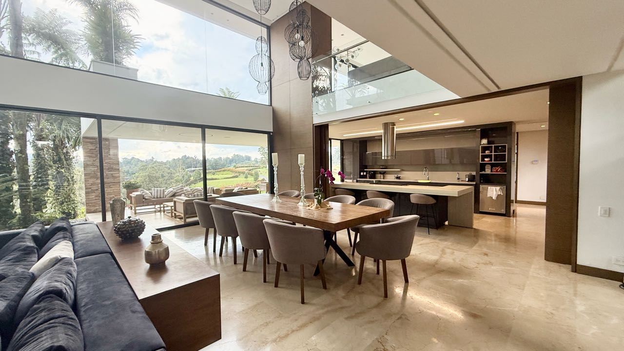 Casa de lujo en venta en El Alto de Las Palmas, Envigado