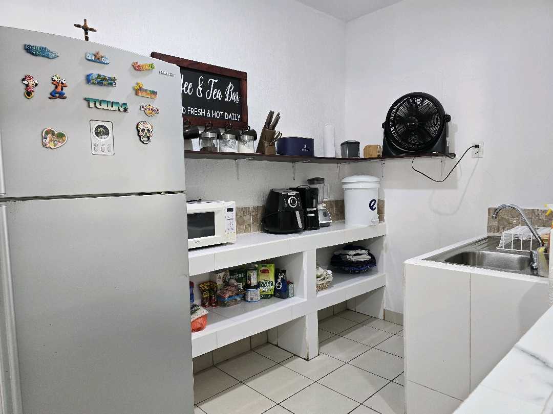 CASA DE PLAYA EN VENTA, Carr. a Monterrico km 5.2 - Miniatura 10