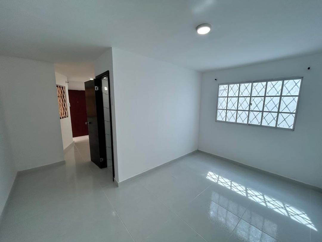 Casa duplex en arriendo - Chiquinquira - Barranquilla