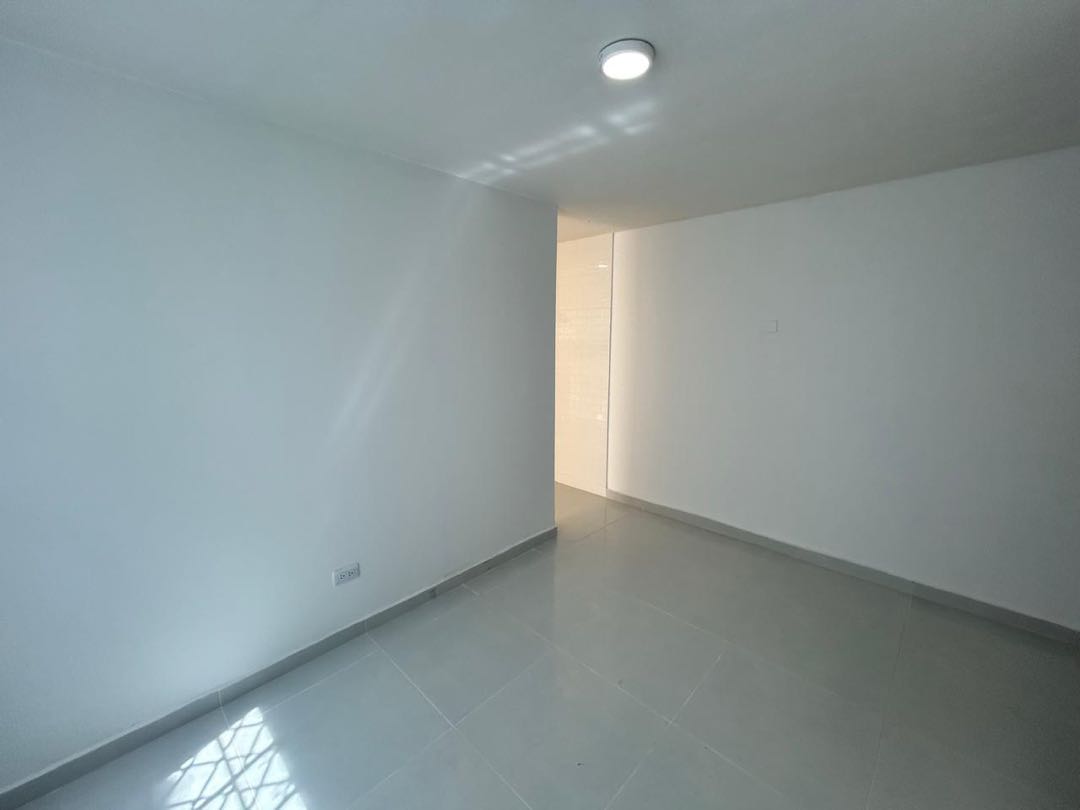 Casa duplex en arriendo - Chiquinquira - Barranquilla