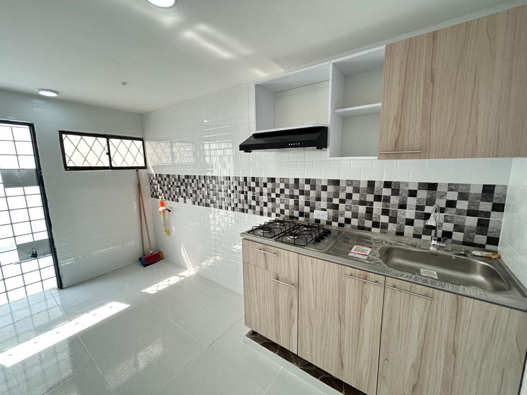 Casa duplex en arriendo - Chiquinquira - Barranquilla
