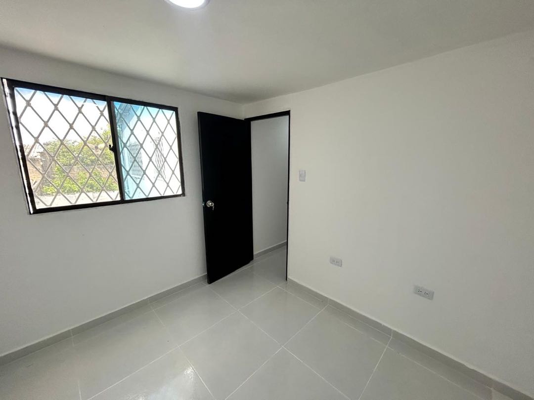 Casa duplex en arriendo - Chiquinquira - Barranquilla