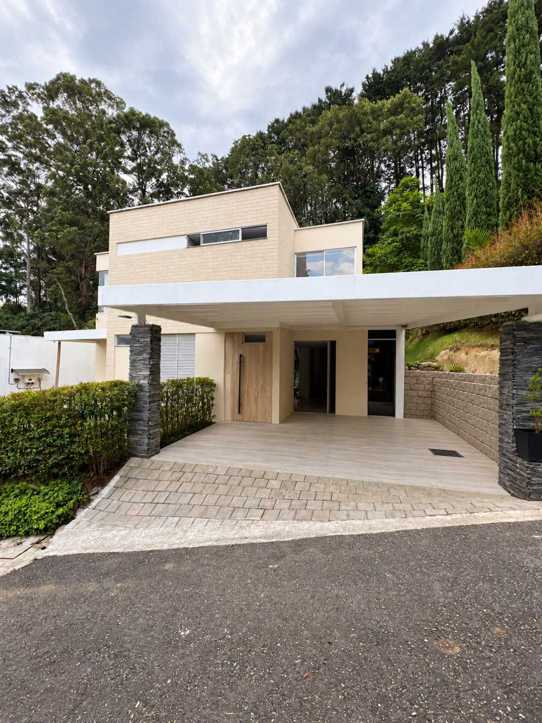  ARRIENDO CASA AMOBLADA EN EL POBLADO LOS BALSOS — foto 4 de 29