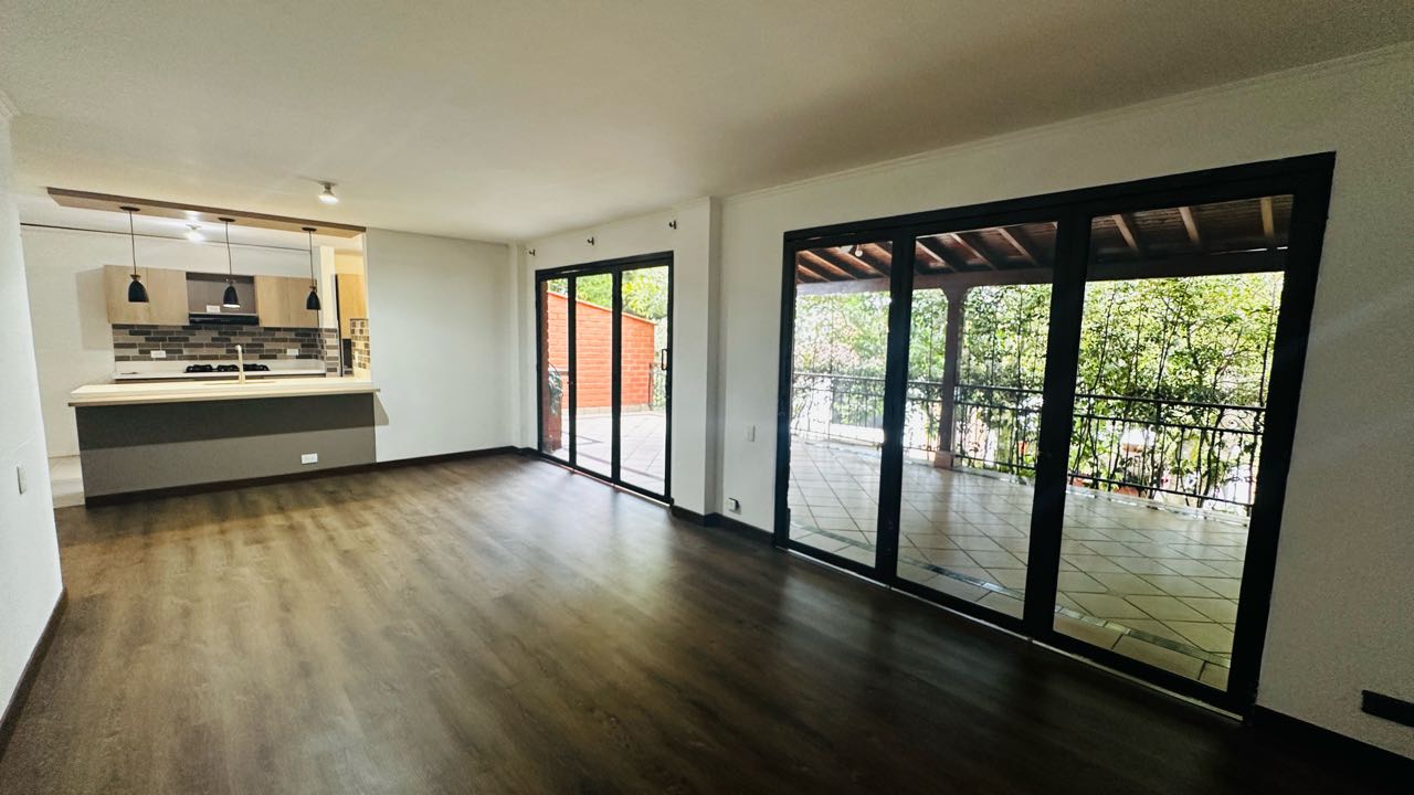 Casa en arriendo en el poblado