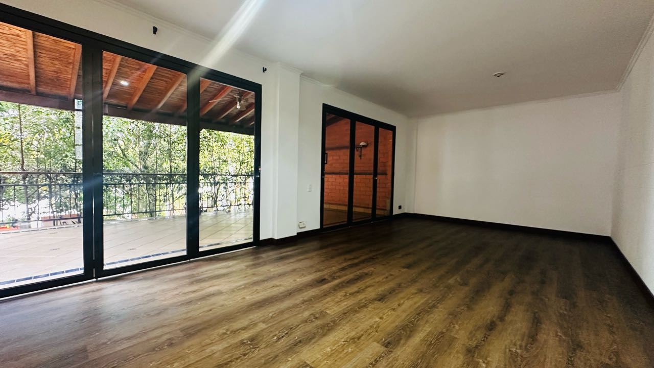 Casa en arriendo en el poblado