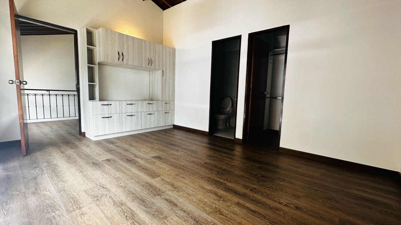 Casa en arriendo en el poblado