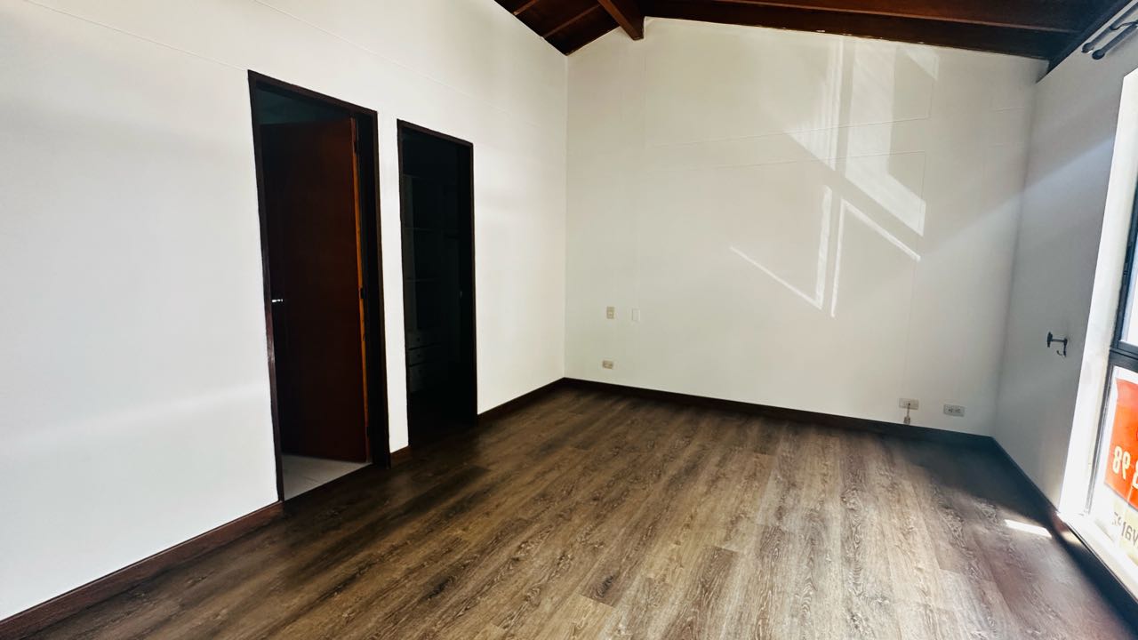 Casa en arriendo en el poblado