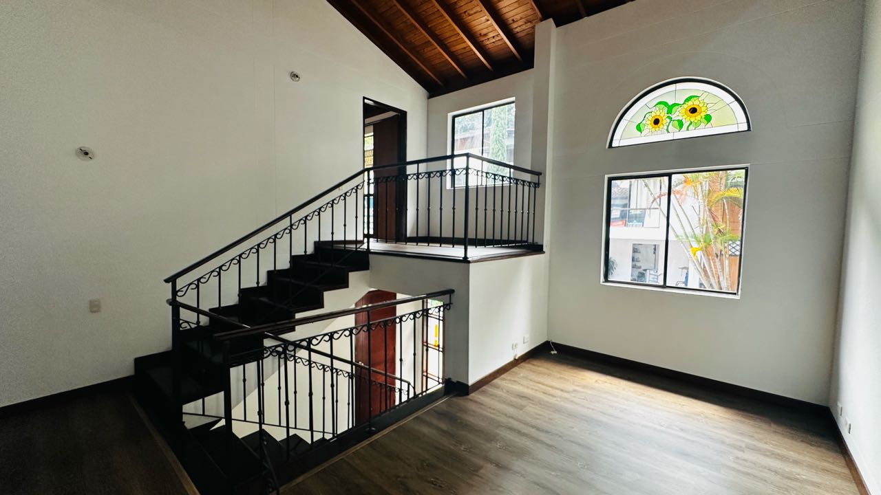 Casa en arriendo en el poblado