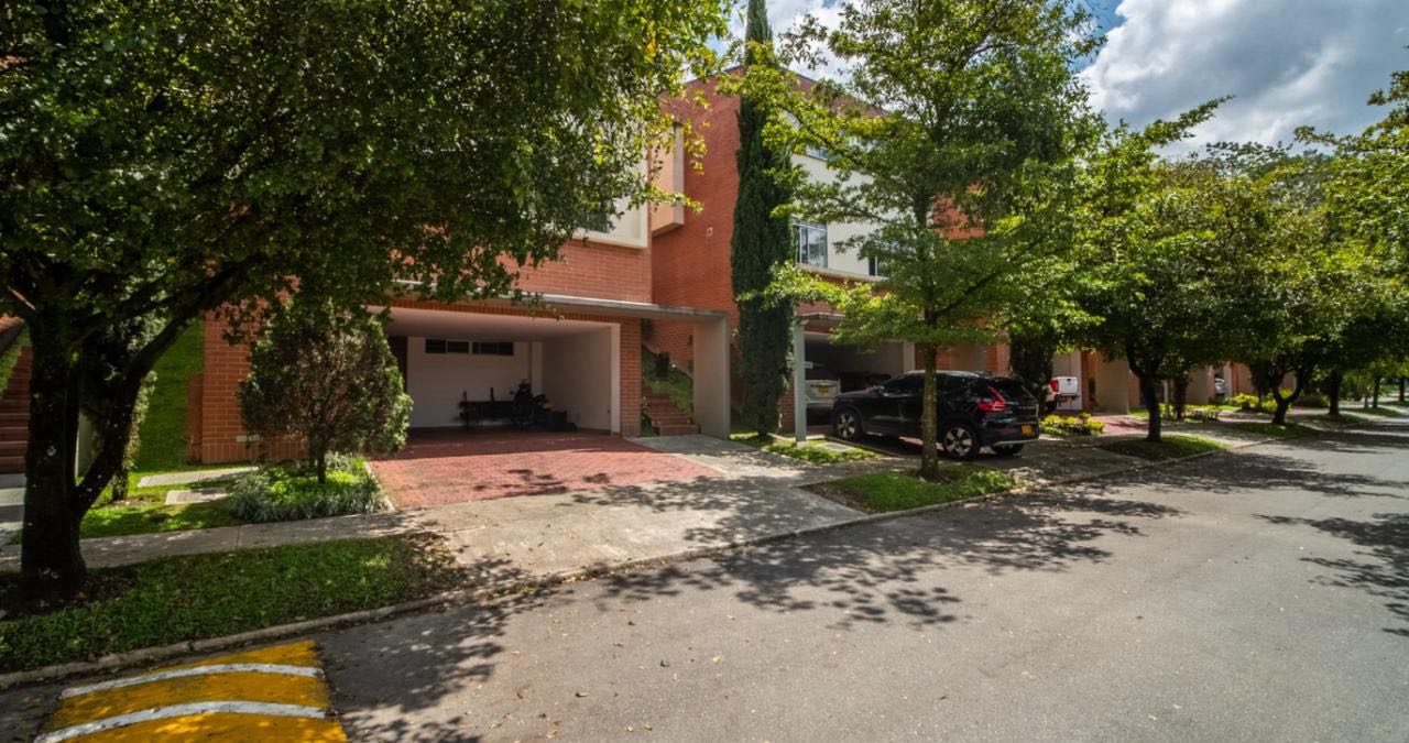 Casa en arriendo en envigado