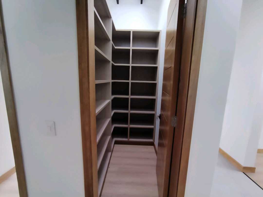 Miniatura 16