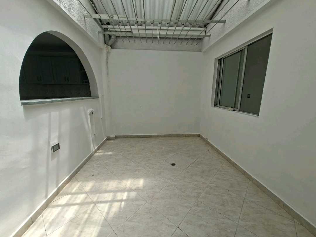 Casa en arriendo Envigado con garaje, cerca a Viva Envigado