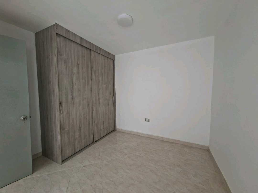 Casa en arriendo Envigado con garaje, cerca a Viva Envigado
