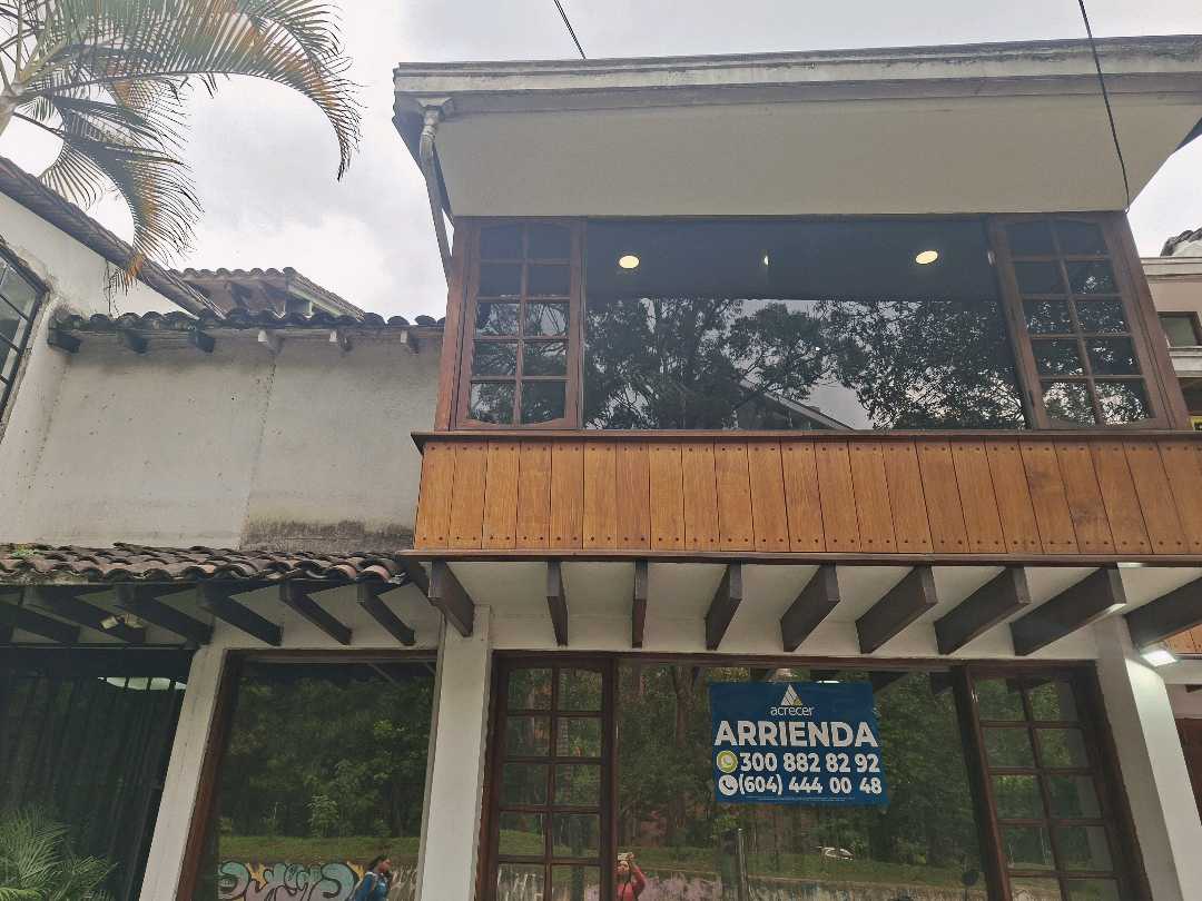 Casa en arriendo Envigado, ideal para oficina
