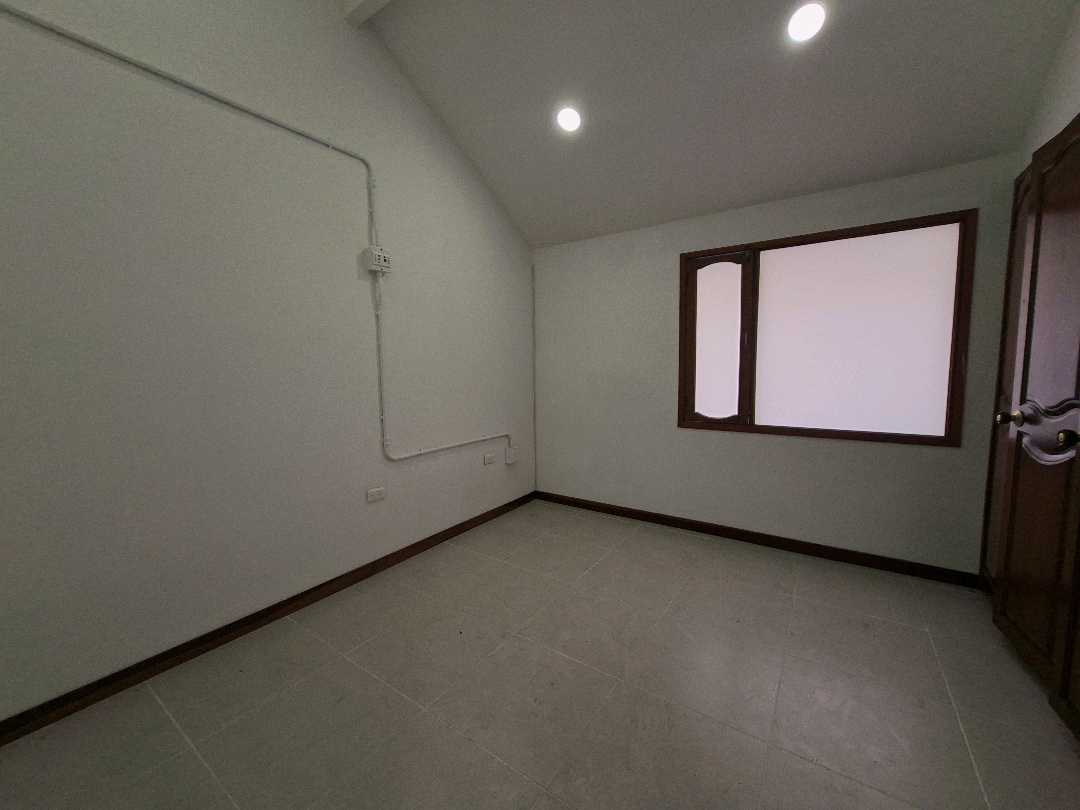 Casa en arriendo Envigado, ideal para oficina