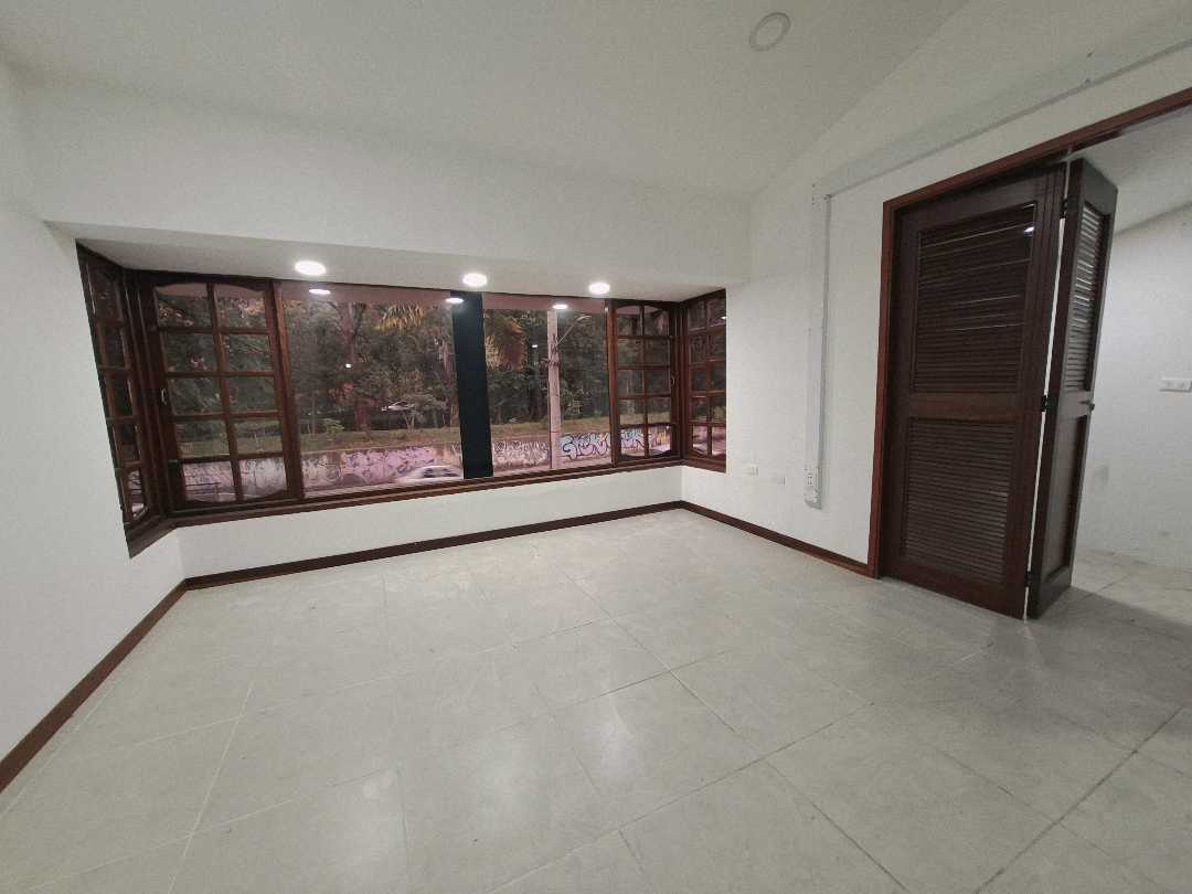 Casa en arriendo Envigado, ideal para oficina