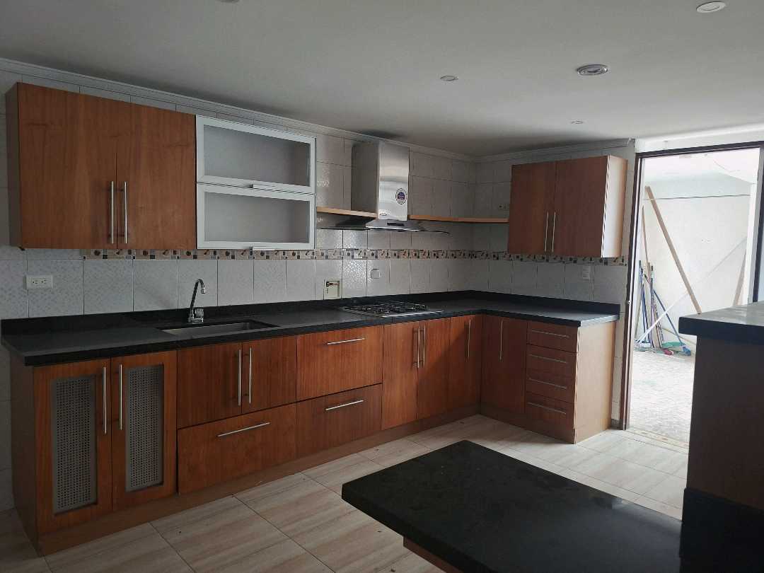 Casa en arriendo Envigado, ideal para oficina