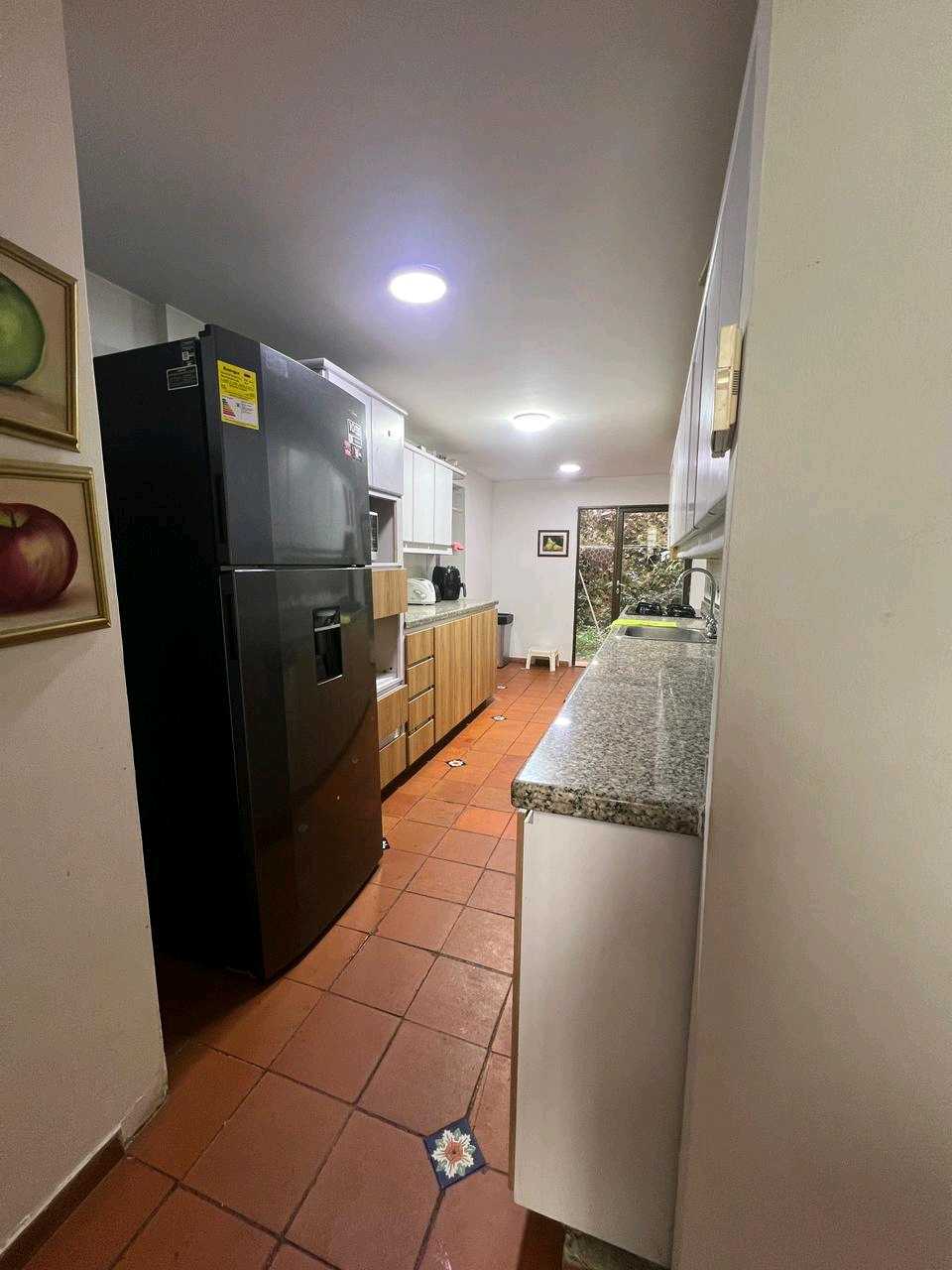 Casa en arriendo Escobero cerca al centro comercial Guadalcanal