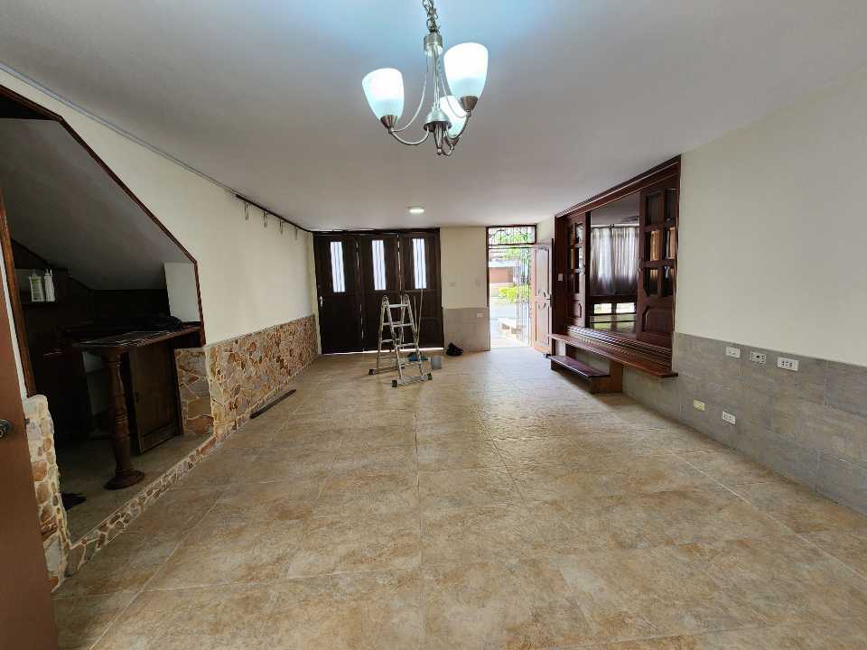 Casa en arriendo estadio