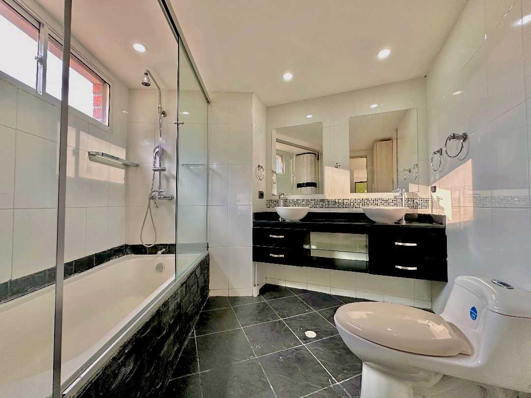 Casa en arriendo La Calera MY
