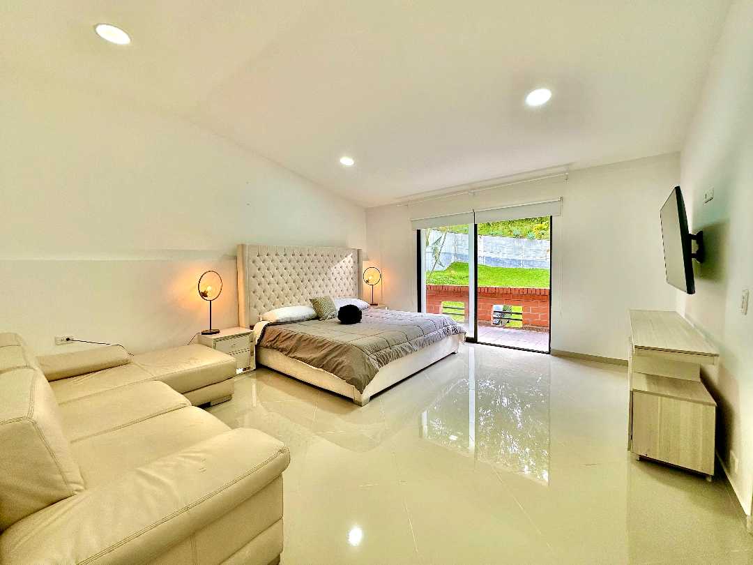 Casa en arriendo La Calera MY
