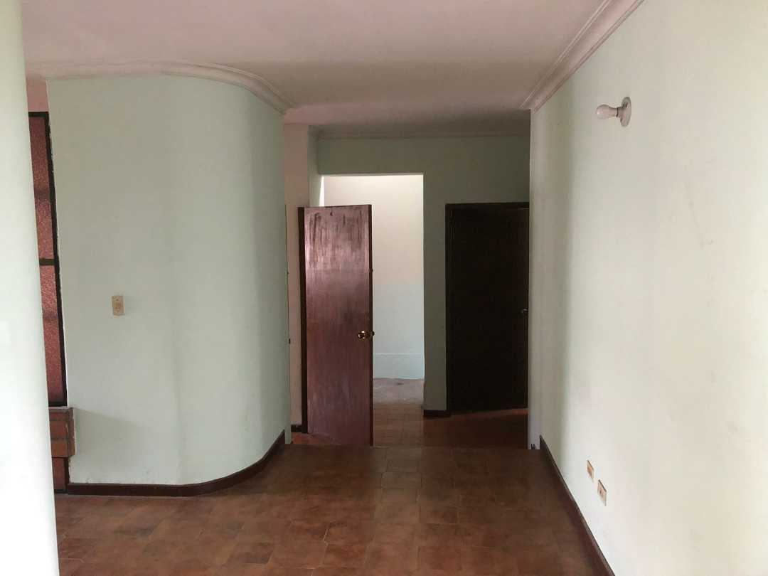 Casa en arriendo Laureles para oficina o arriendo 328mts2