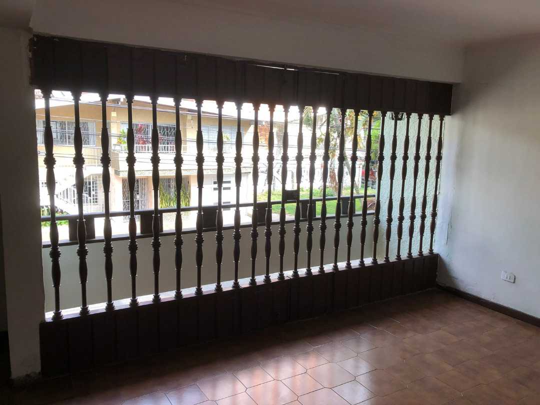 Casa en arriendo Laureles para oficina o arriendo 328mts2