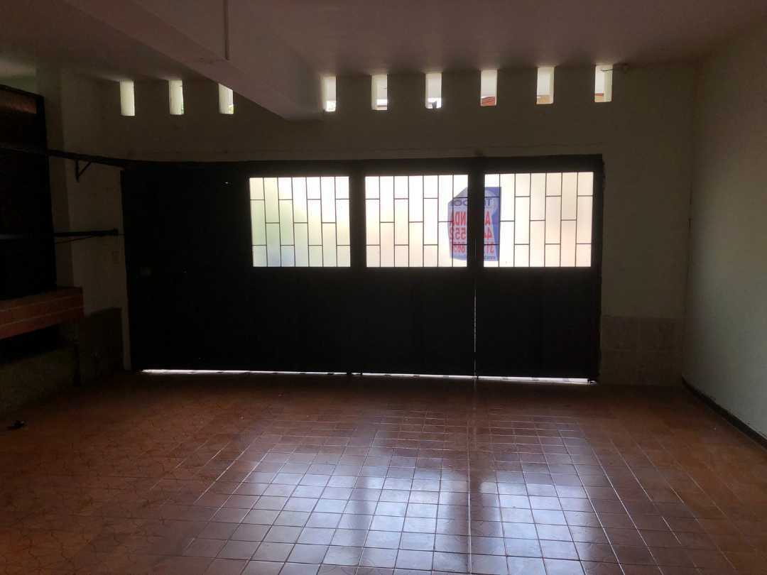 Casa en arriendo Laureles para oficina o arriendo 328mts2
