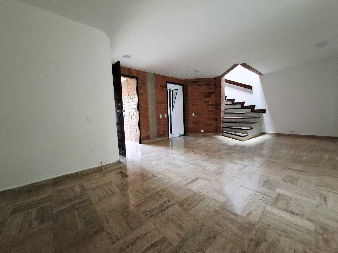 Casa en arriendo Loma del Escobero