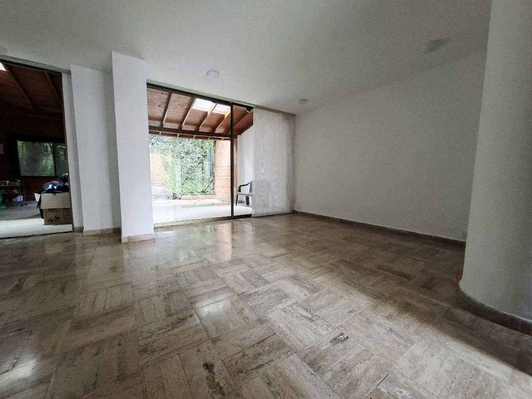 Casa en arriendo Loma del Escobero