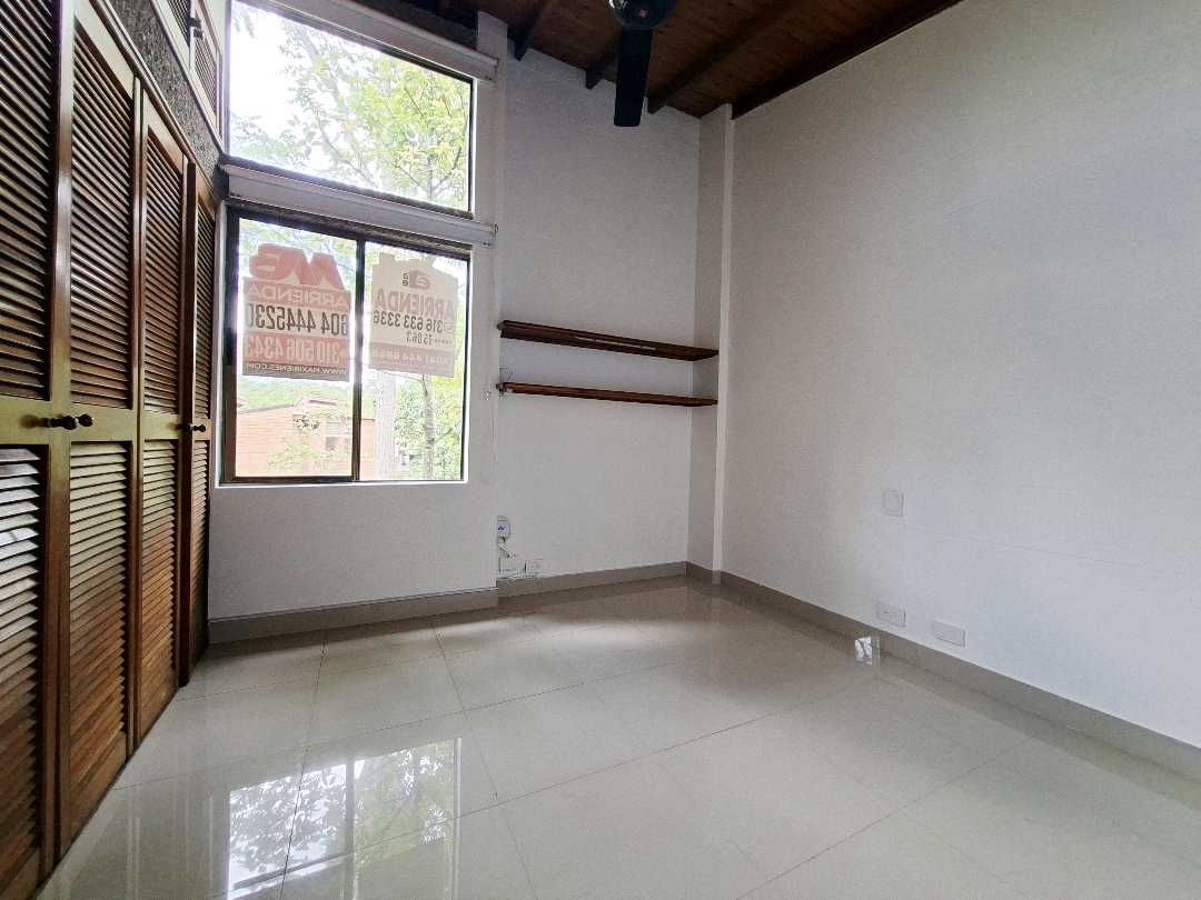 Casa en arriendo Loma del Escobero