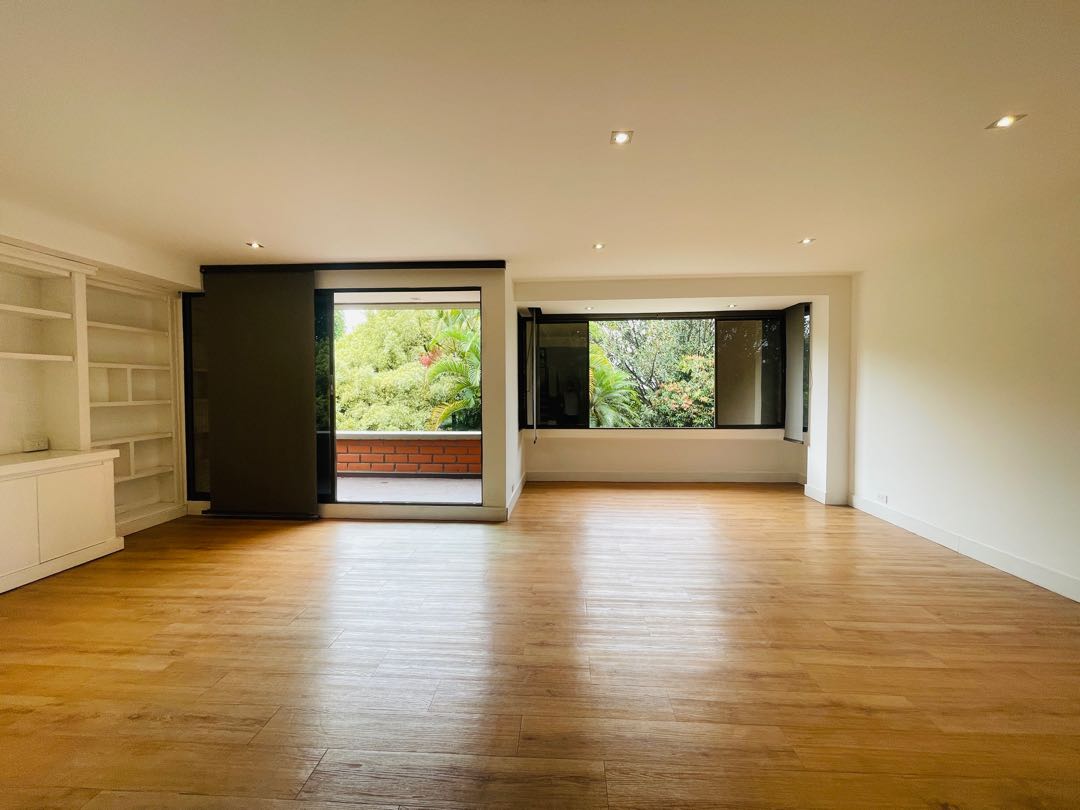 Casa en arriendo por la superior