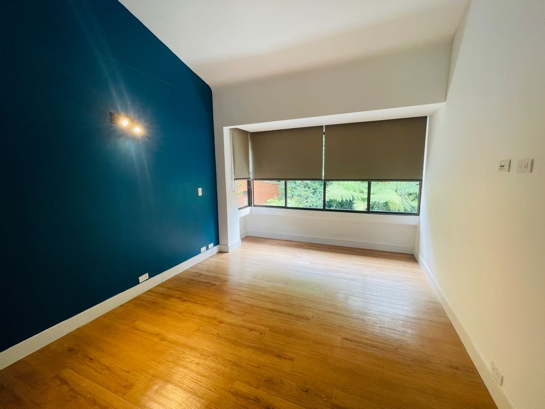 Casa en arriendo por la superior