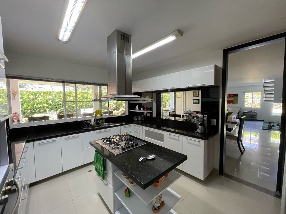 CASA EN BOSQUES DE LA VIGA PANCE CALI