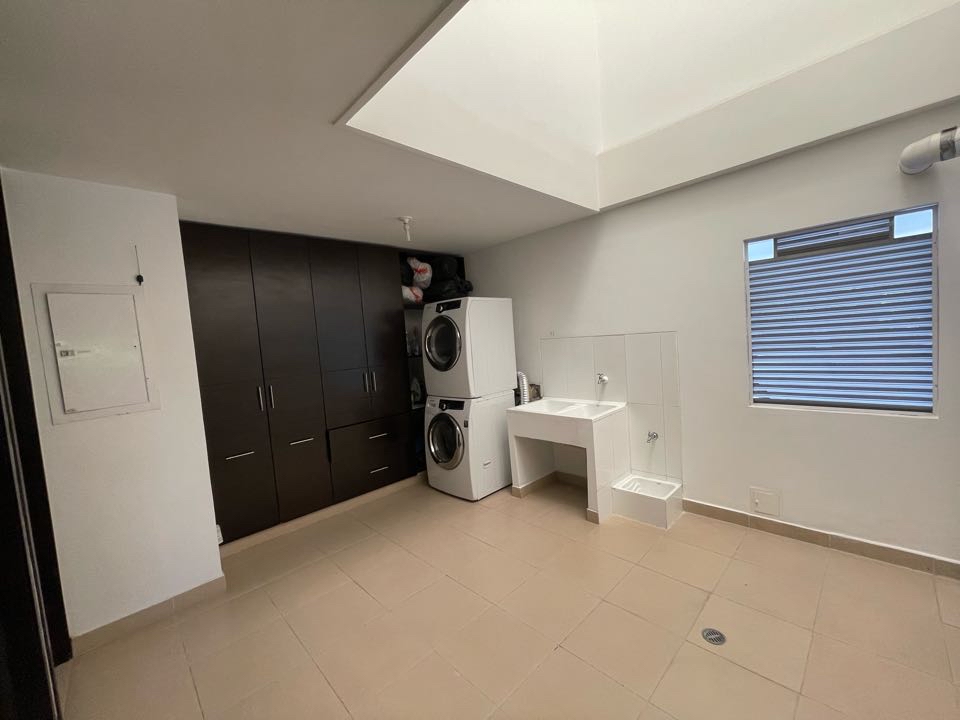 CASA EN BOSQUES DE LA VIGA PANCE CALI