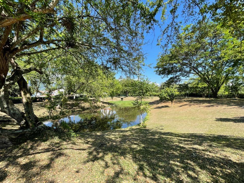 CASA EN BOSQUES DE LA VIGA PANCE CALI