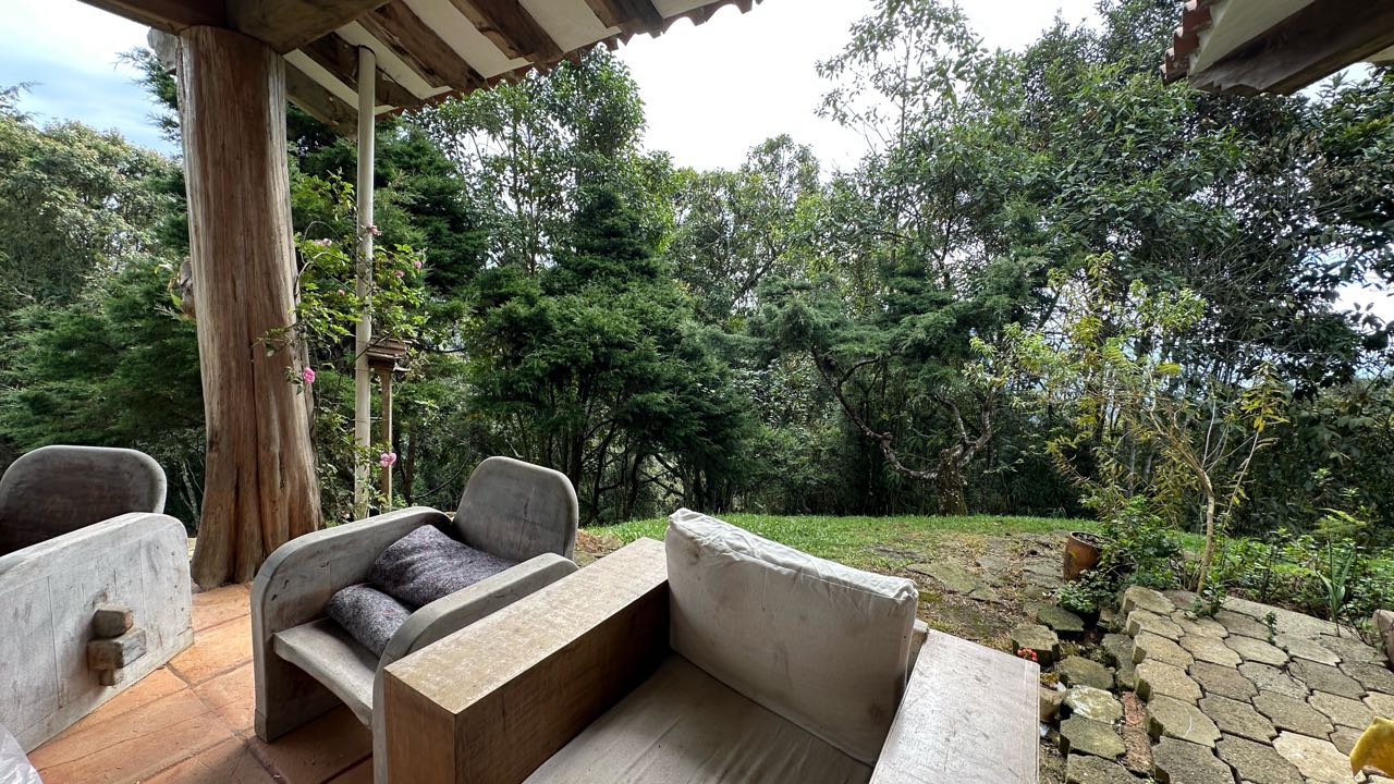 Casa en el alto de las palmas en arriendo