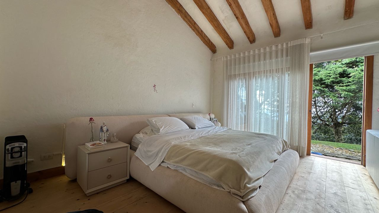 Casa en el alto de las palmas en arriendo