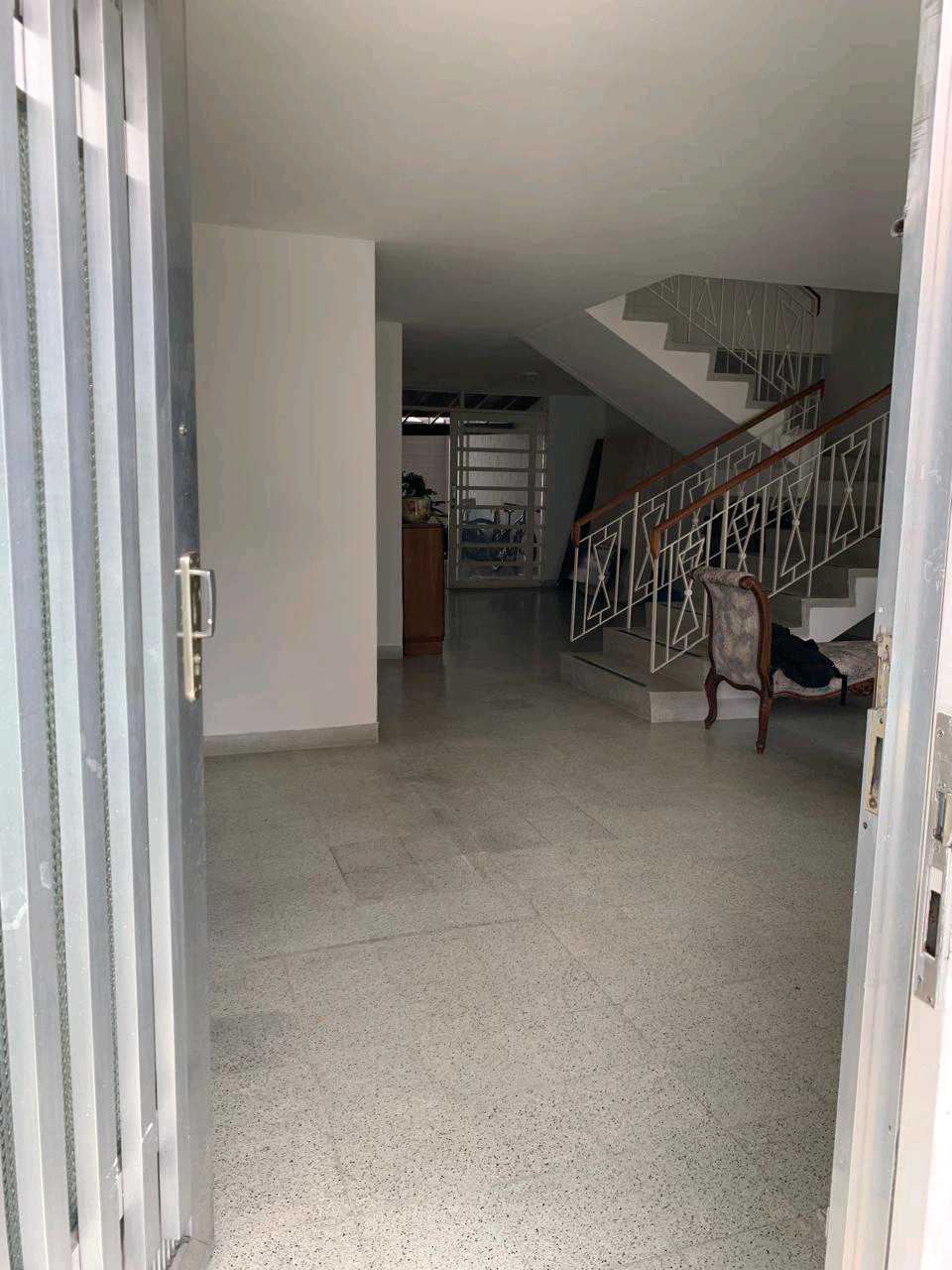 Foto 2 de Casa En El Estadio para Construir