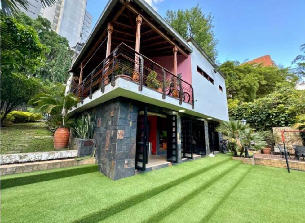 Foto 2 de Casa En El Poblado
