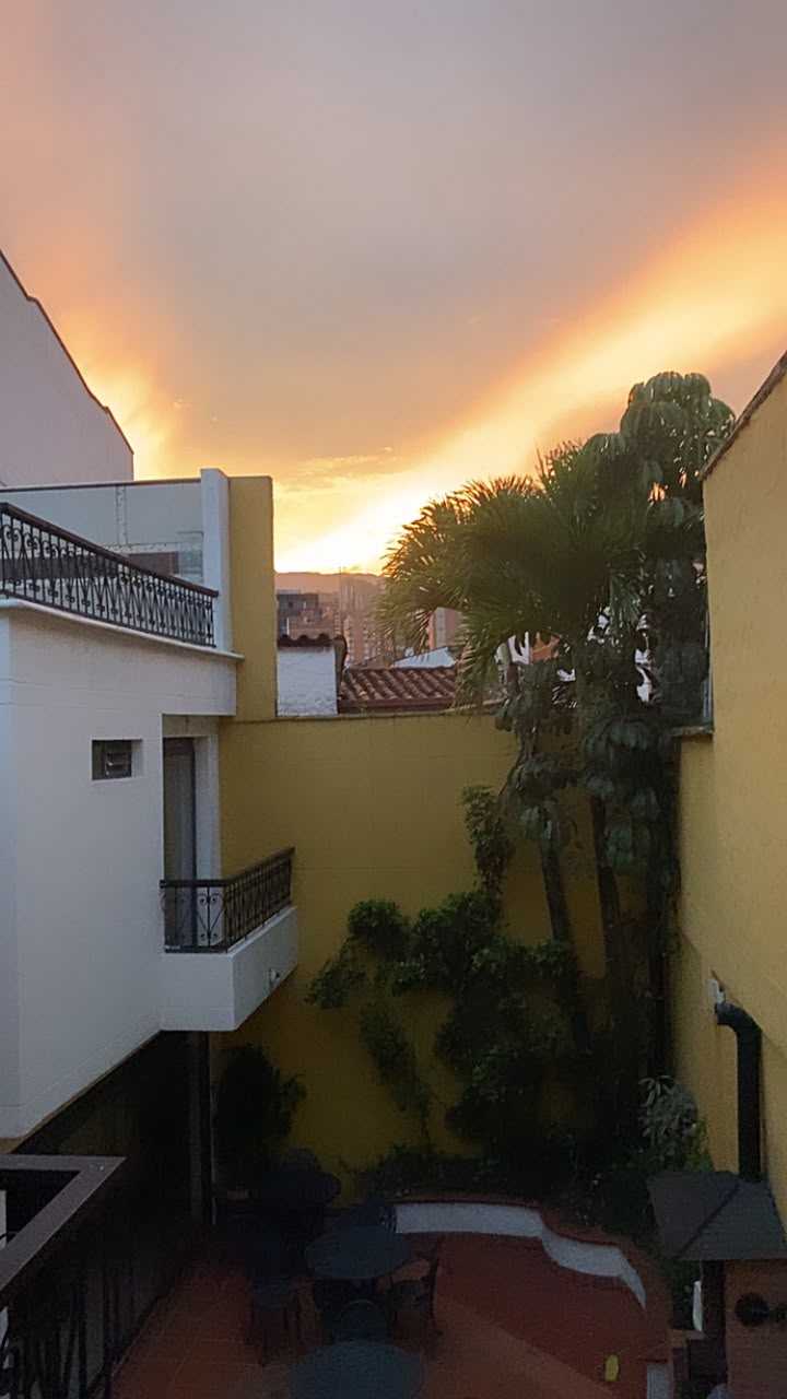 Casa en venta — CASA EN ESTADIO PARA RENTA
