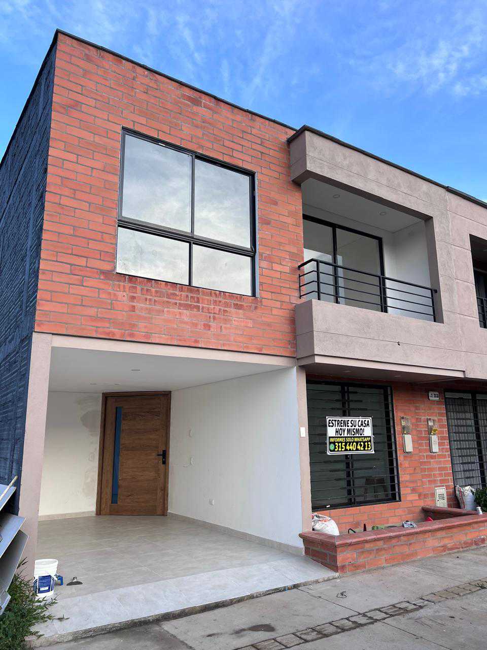 Casa en venta — CASA EN LA CEJA