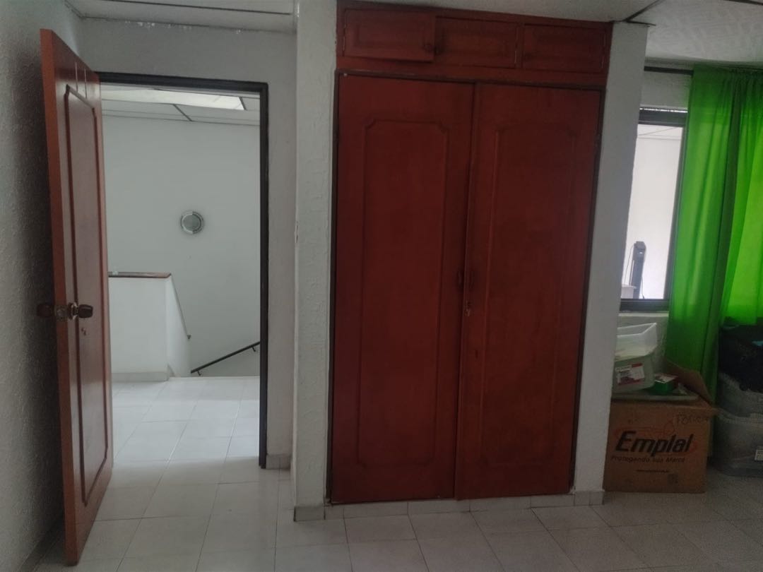 CASA EN VENTA AL NORTE  DE LA CIUDAD DE CALI  BARRIO LA MERCED