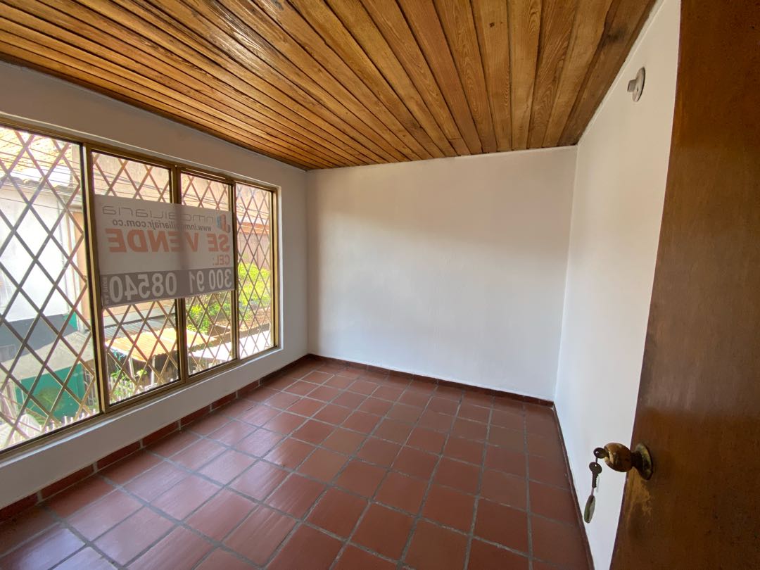 CASA EN VENTA  CALI NORTE-LOS GUADUALES
