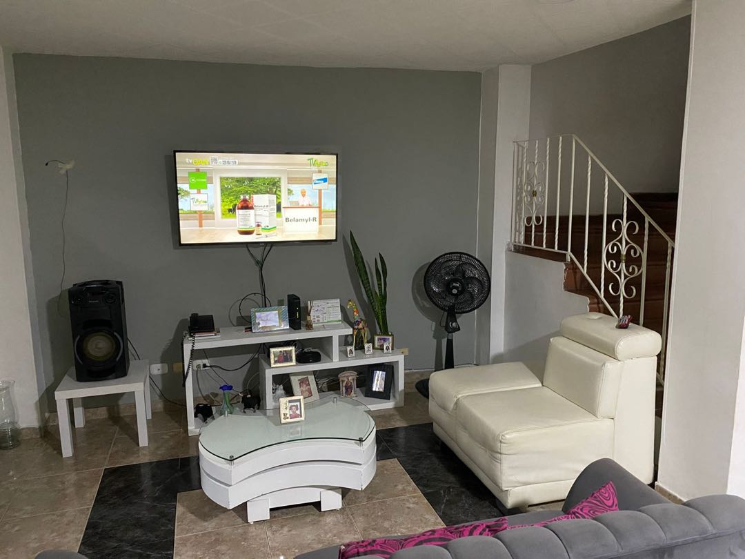 SE VENDE CASA EN  CIUDADELA COMFANDI W9424798 ISA-JR