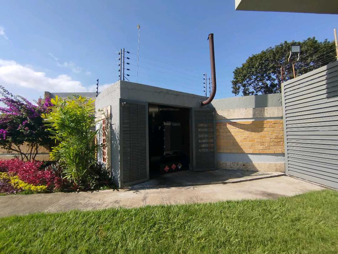 Casa En Venta en Villa Lago Colinas de Guataparo FH-9621117 - Foto 10